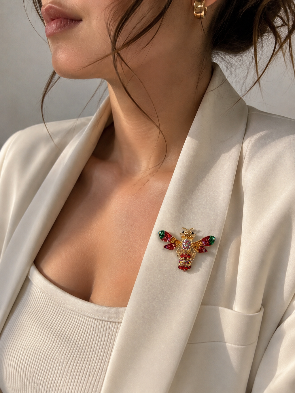 Honey gem brooch