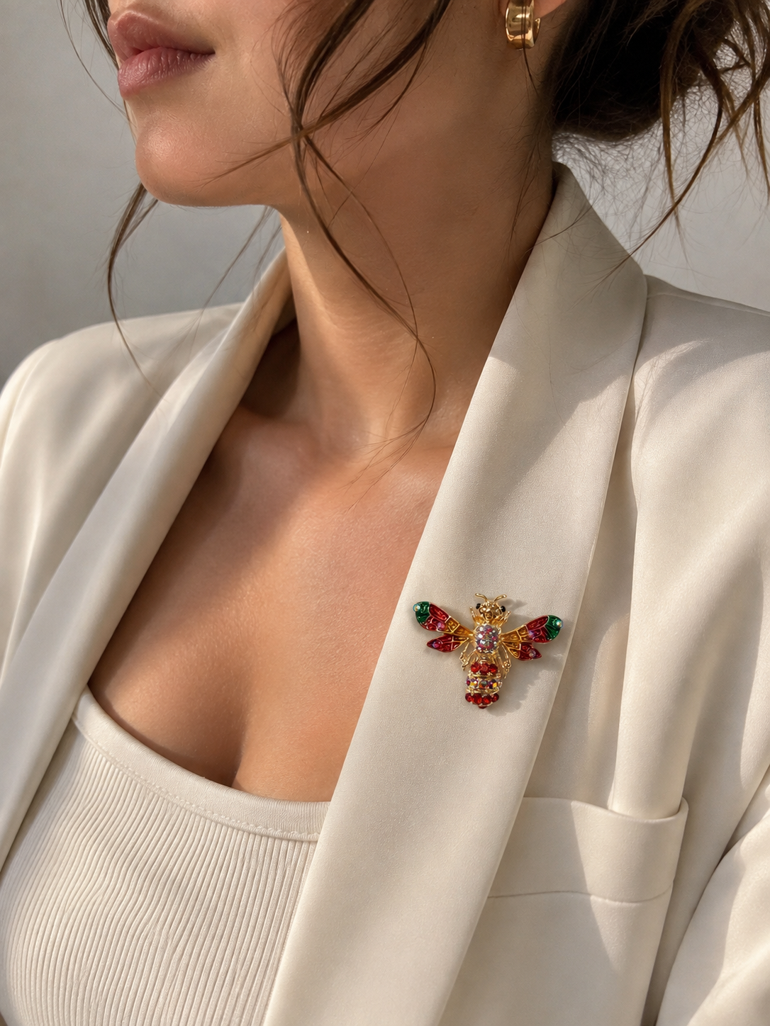 Honey gem brooch